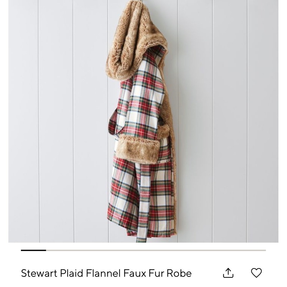 Pottery Barn Stewart Plaid Flannel Faux Fur Robe XL Ivory Multi Red Unisex